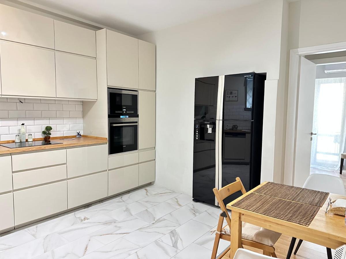Cozy Apartment With Parking Near The City Center Athens Exterior photo