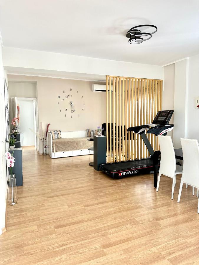 Cozy Apartment With Parking Near The City Center Athens Exterior photo