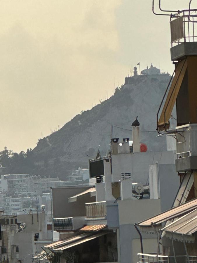 Cozy Apartment With Parking Near The City Center Athens Exterior photo